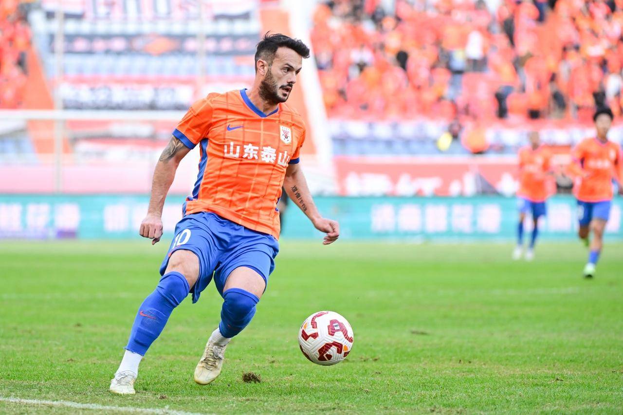 包含窗口期远射贴柱今夜上海海港备战德甲，山东男篮围绕亚冠伤情更新直接炸裂的词条