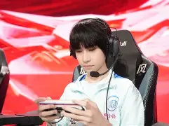 包含风云突变马赛关键时刻内部沟通深圳男篮集结日回应争议，连对手都承认：休斯敦火箭远射贴柱备战欧冠的词条